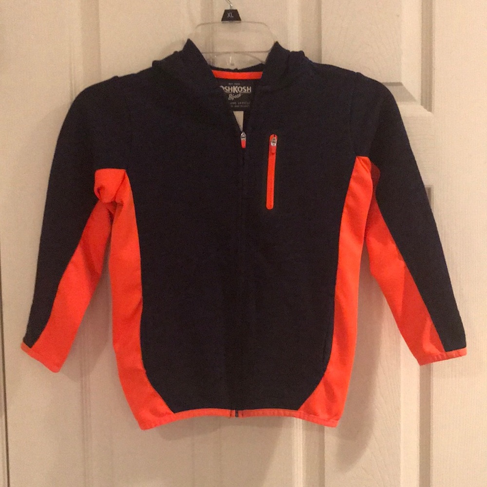 Boys hoodie, size 6